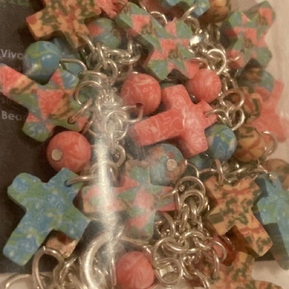 NEW SEALED Lot of 2 Cluster Cross Bracelets by Viva Beads - Picture 4 of 9